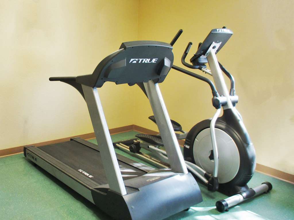 Suburban Studios Copley Akron West Удобства фото